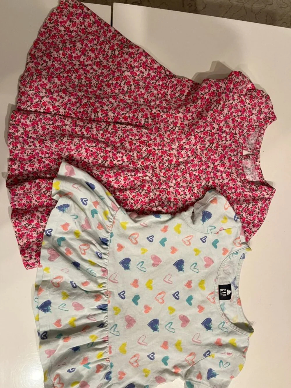 Gap Girls Clothing Bundle 2T Floral Dress and Heart Top